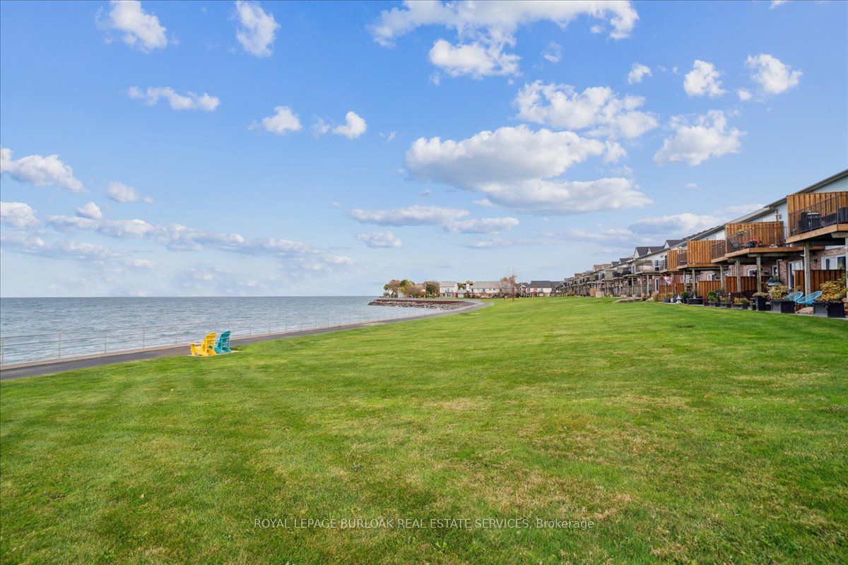 Seaside Village Townhomes, Hamilton, Toronto