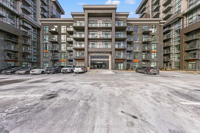 460 Dundas St E, unit 913 for sale