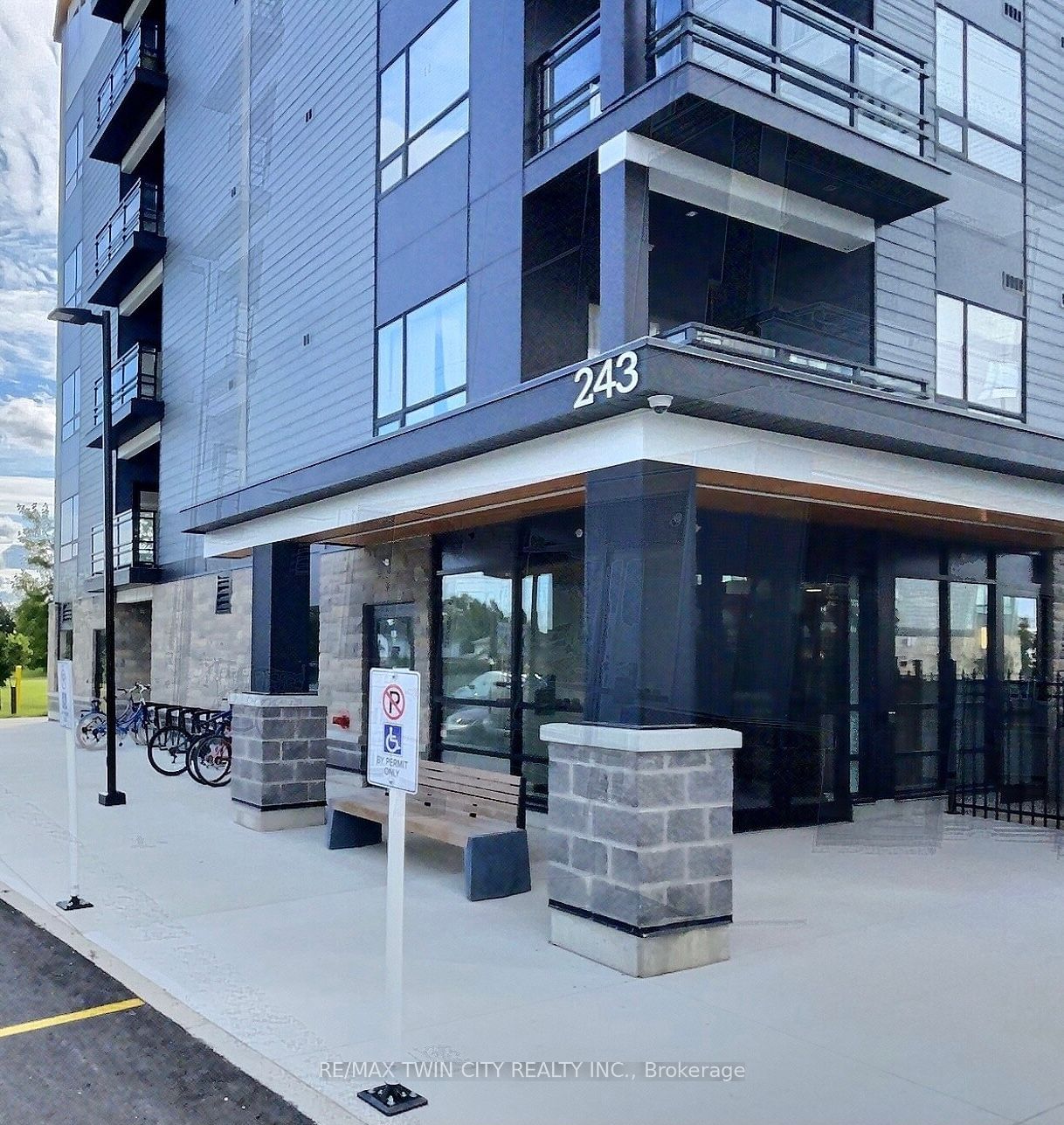 Blackstone Condominiums, Waterloo, Toronto