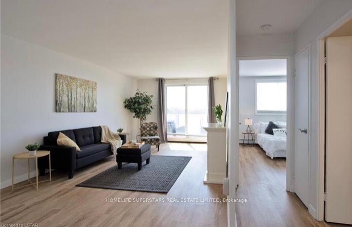 573 Mornington Ave, unit 1111 for rent