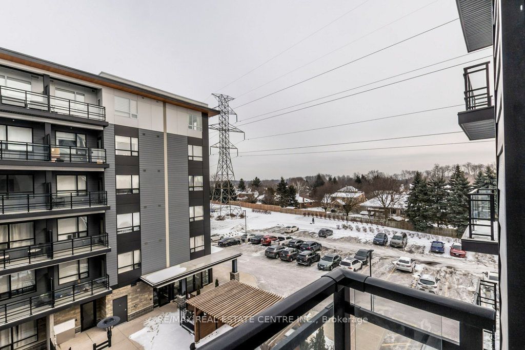 243 Northfield Dr E, unit 404 for sale