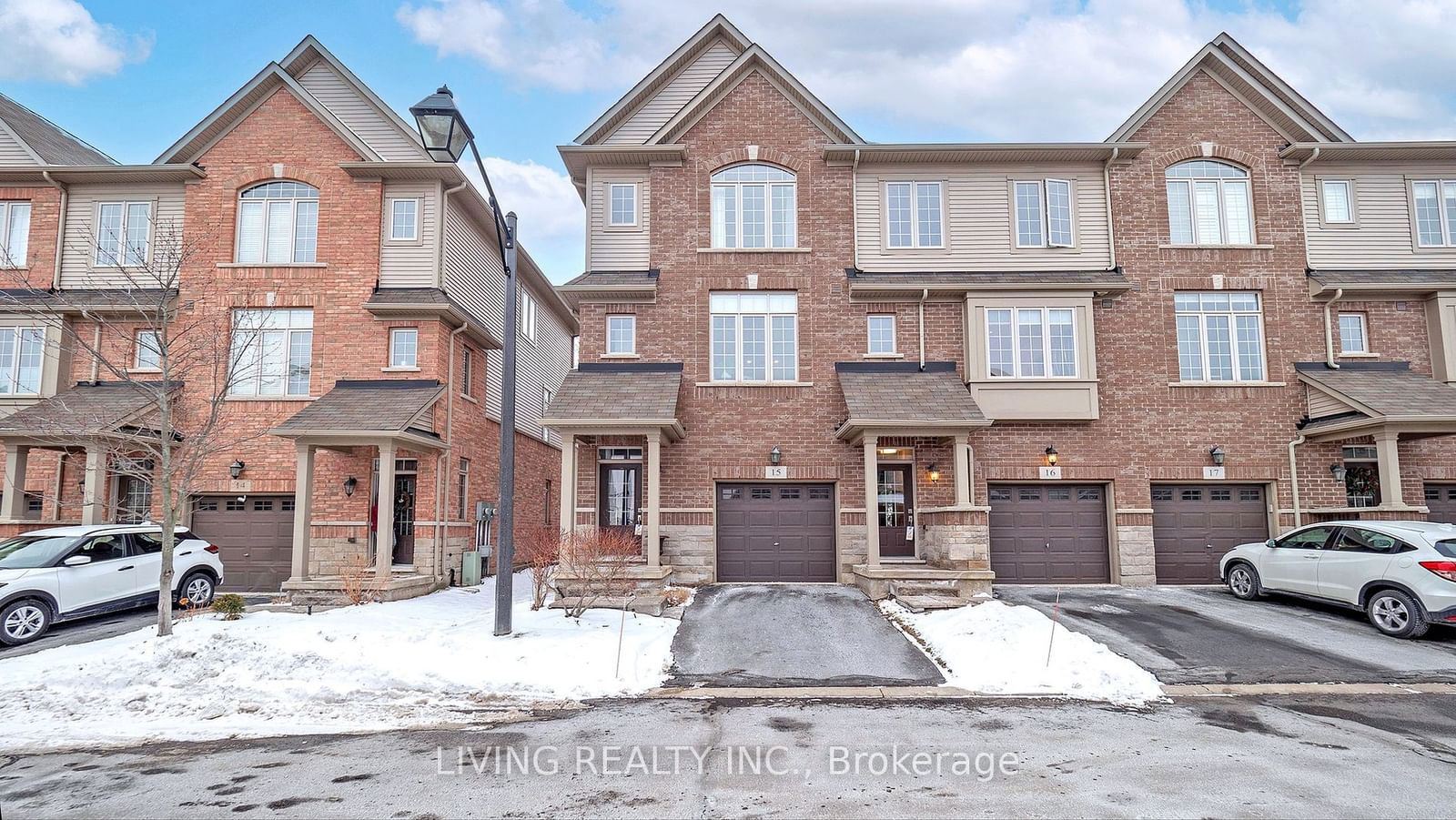 257 Parkside Drive Townhomes, Hamilton, Toronto