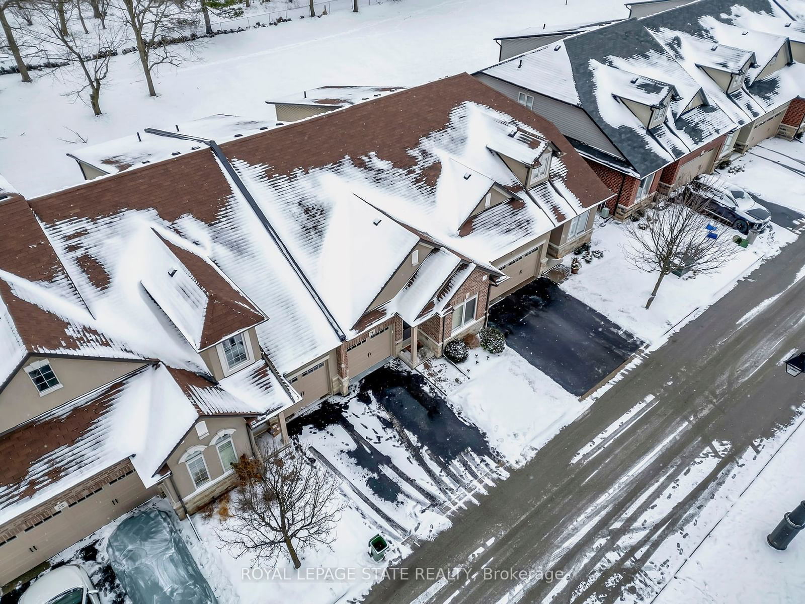 Bungalows of Ancaster South Townhomes, Hamilton, Toronto