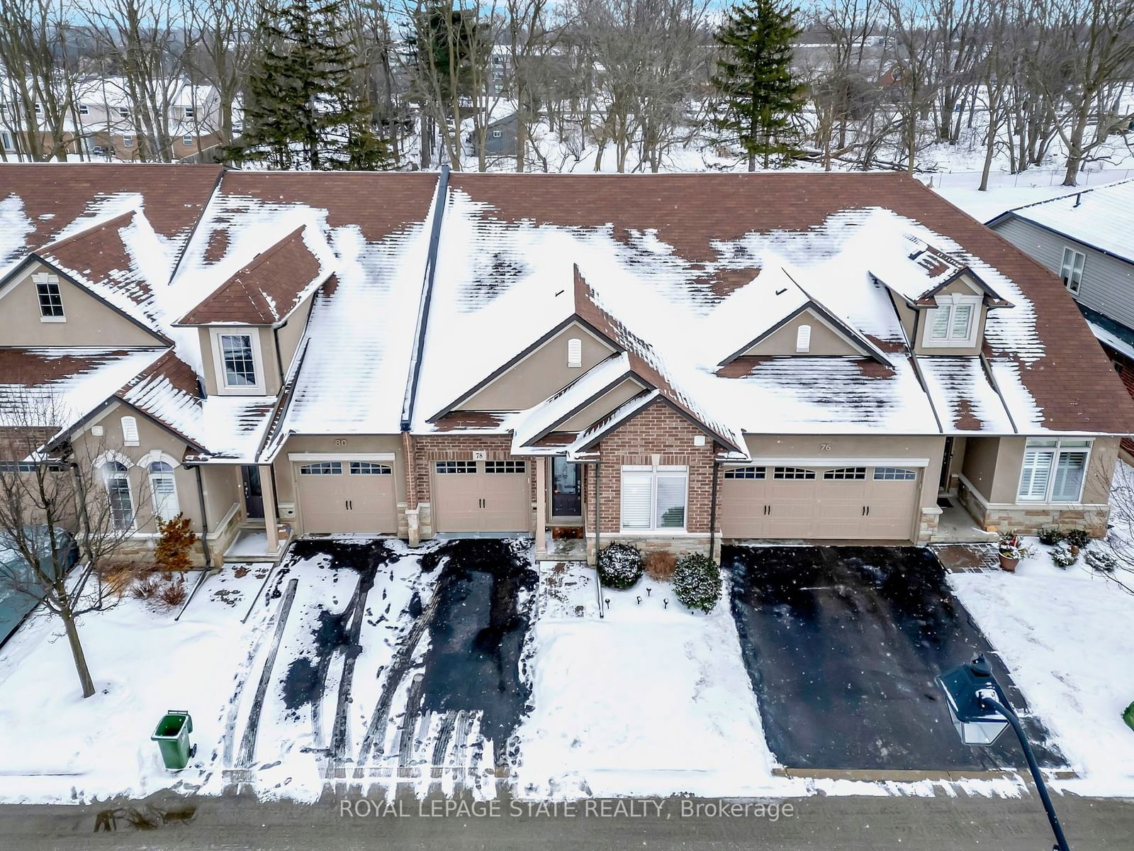 Bungalows of Ancaster South Townhomes, Hamilton, Toronto