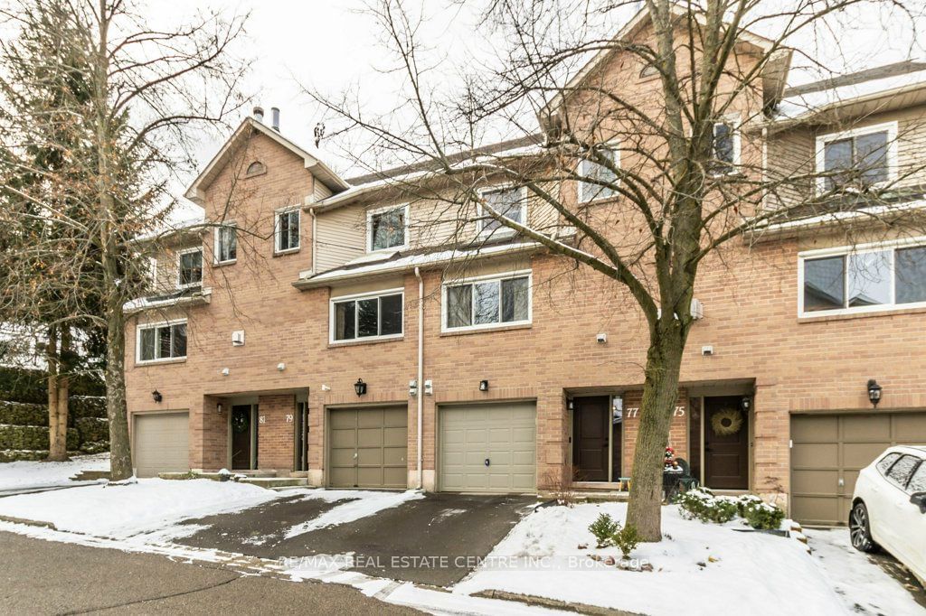 Livingstone Lane Townhomes, Hamilton, Toronto