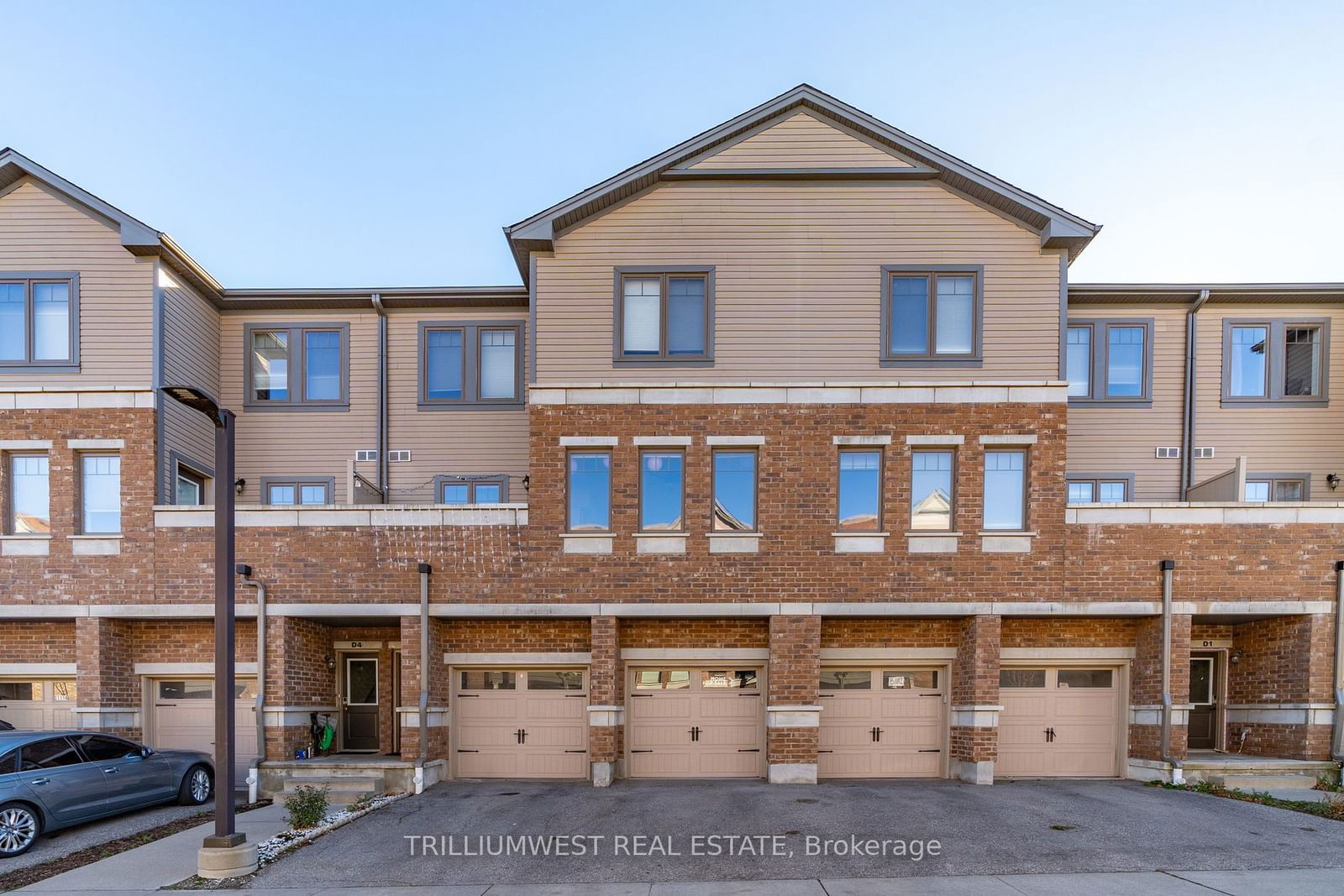 70 Willowrun Townhomes, Kitchener, Toronto