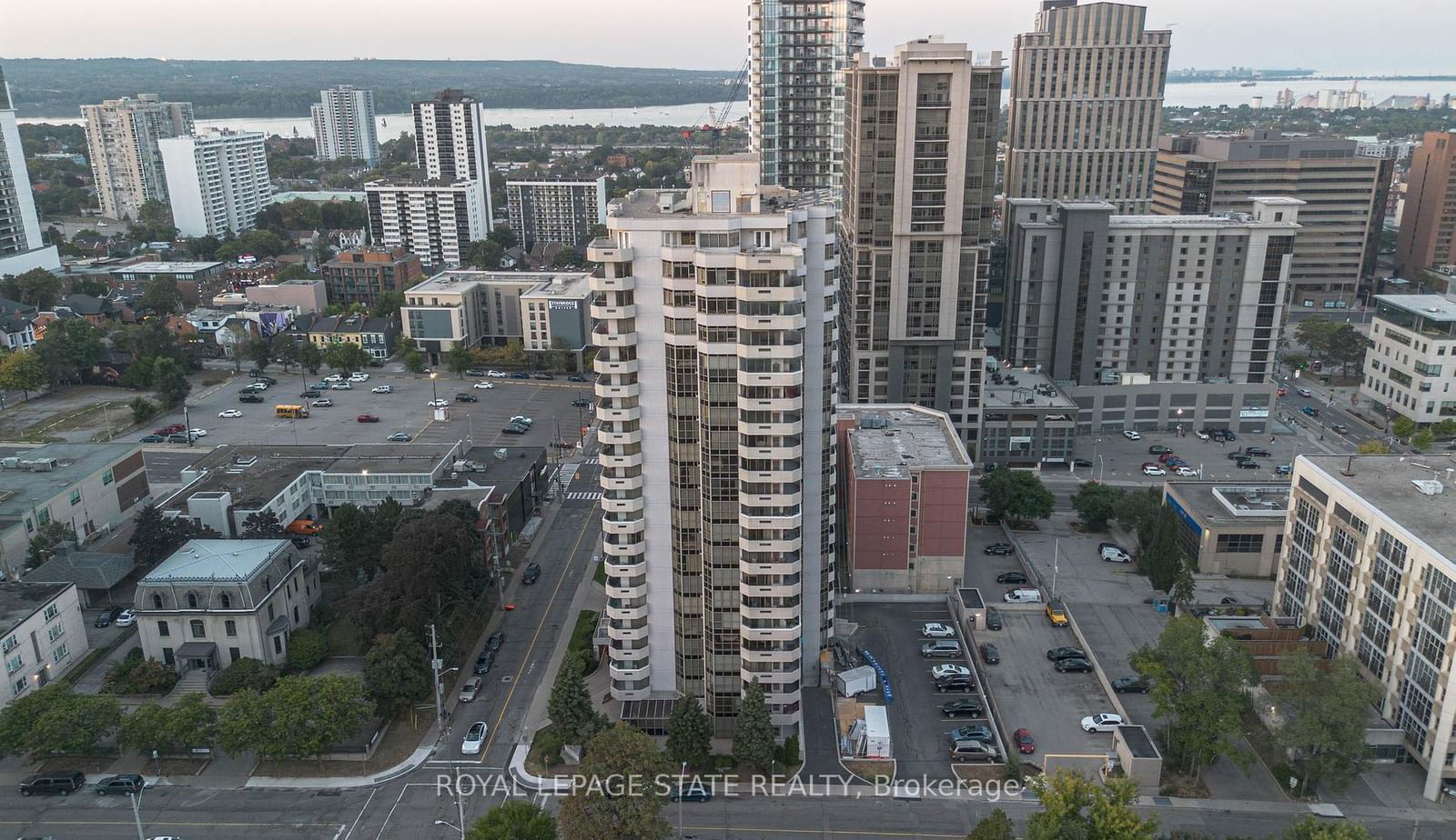 Bentley Place Condos, Hamilton, Toronto