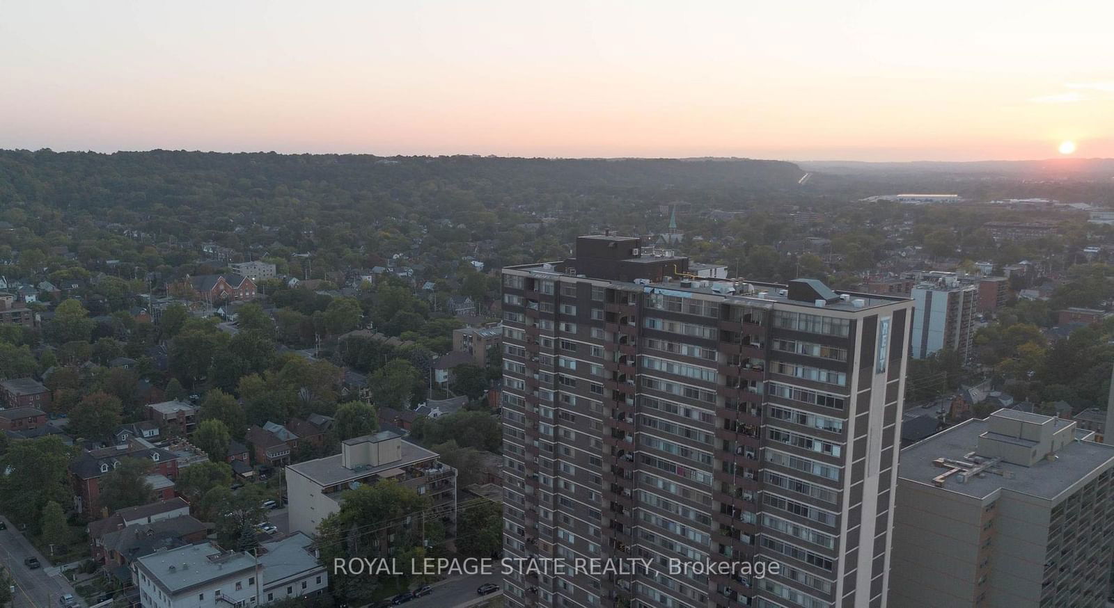 Bentley Place Condos, Hamilton, Toronto