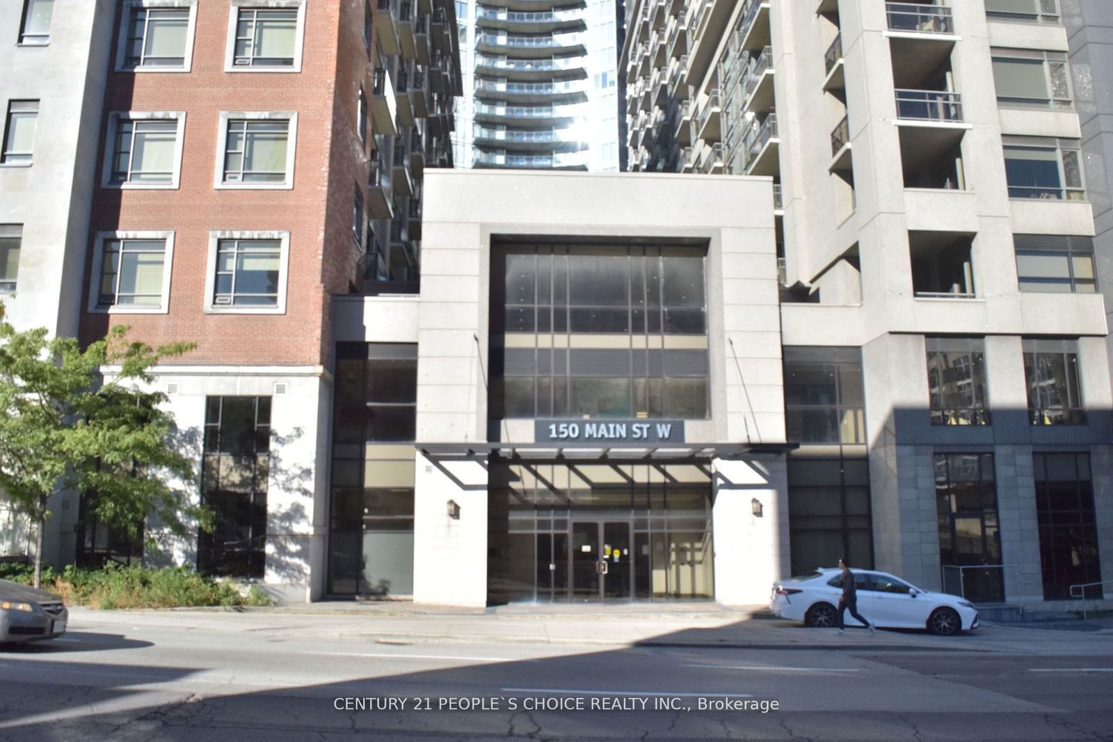 150 Main St W, unit 412 for rent