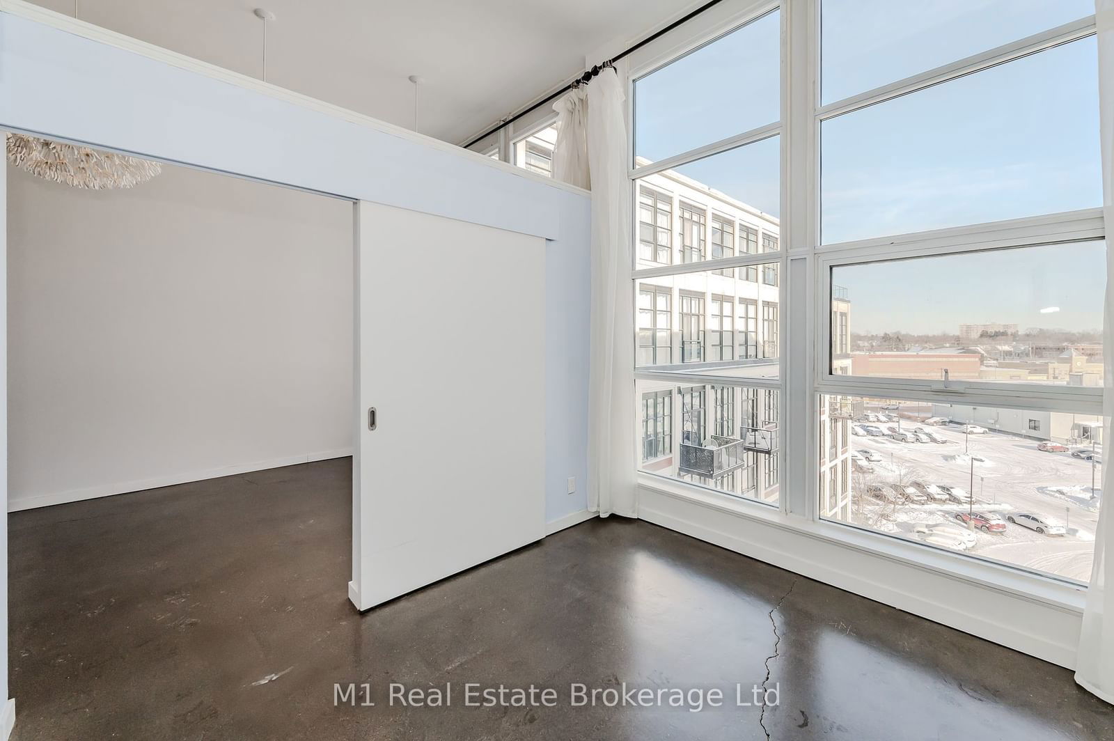 404 King St W, unit 505 for sale