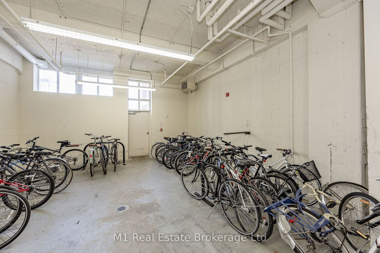 404 King St W, unit 505 for sale