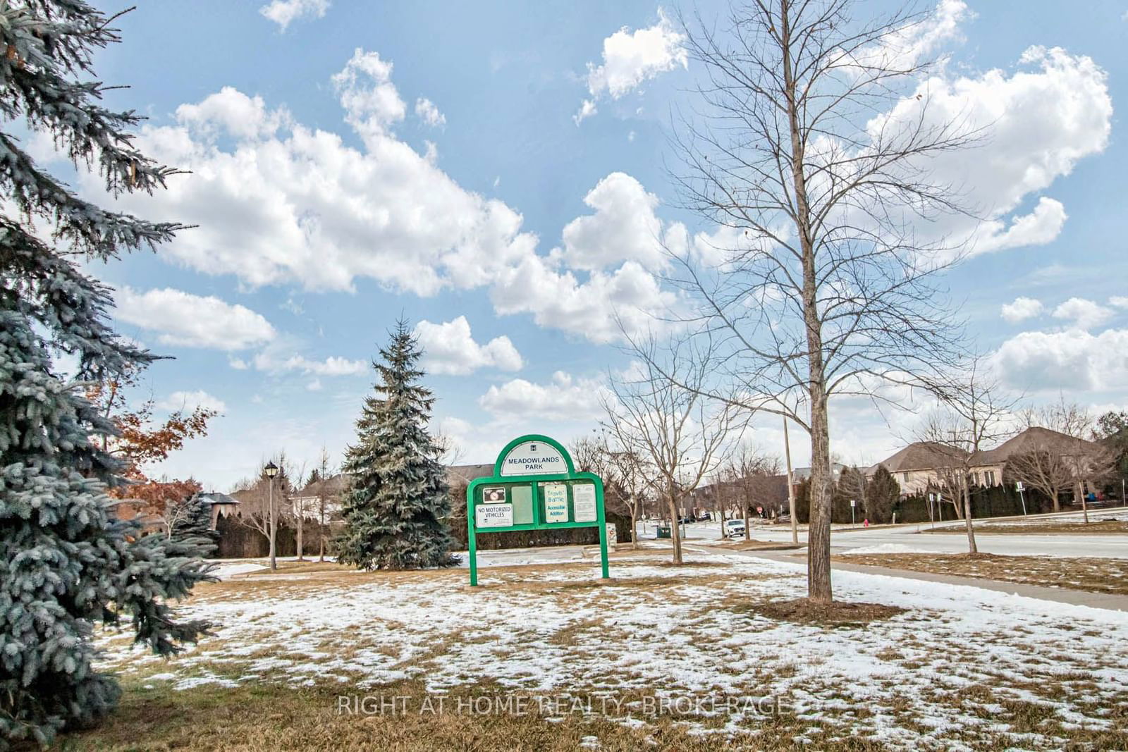 Sapphire Townhomes, Hamilton, Toronto