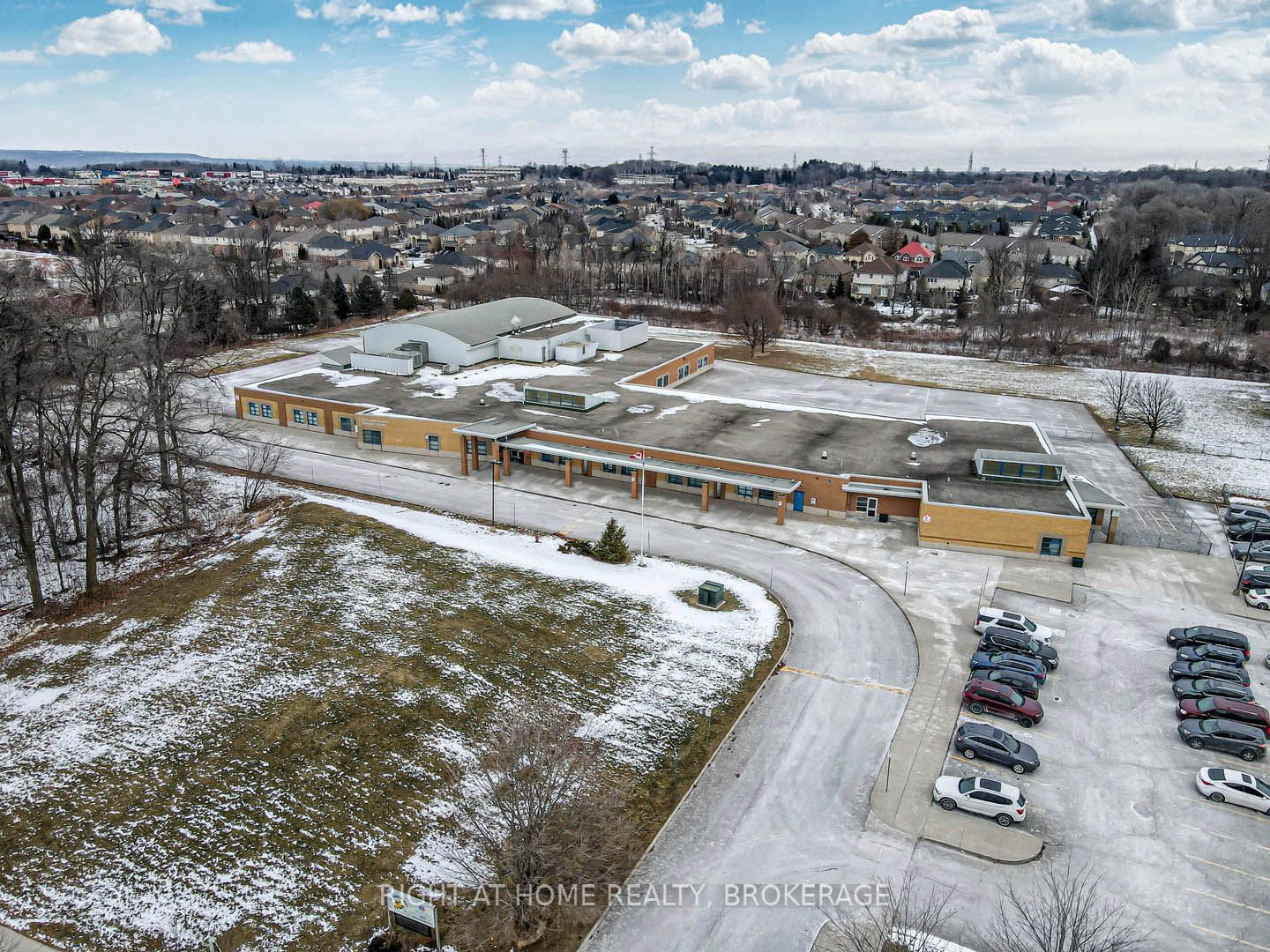 Sapphire Townhomes, Hamilton, Toronto