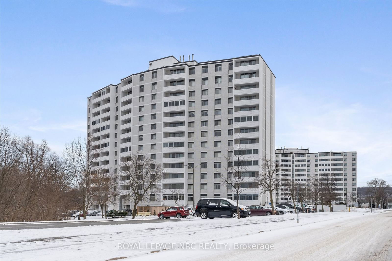 Canadian Tower, St. Catharines, Toronto