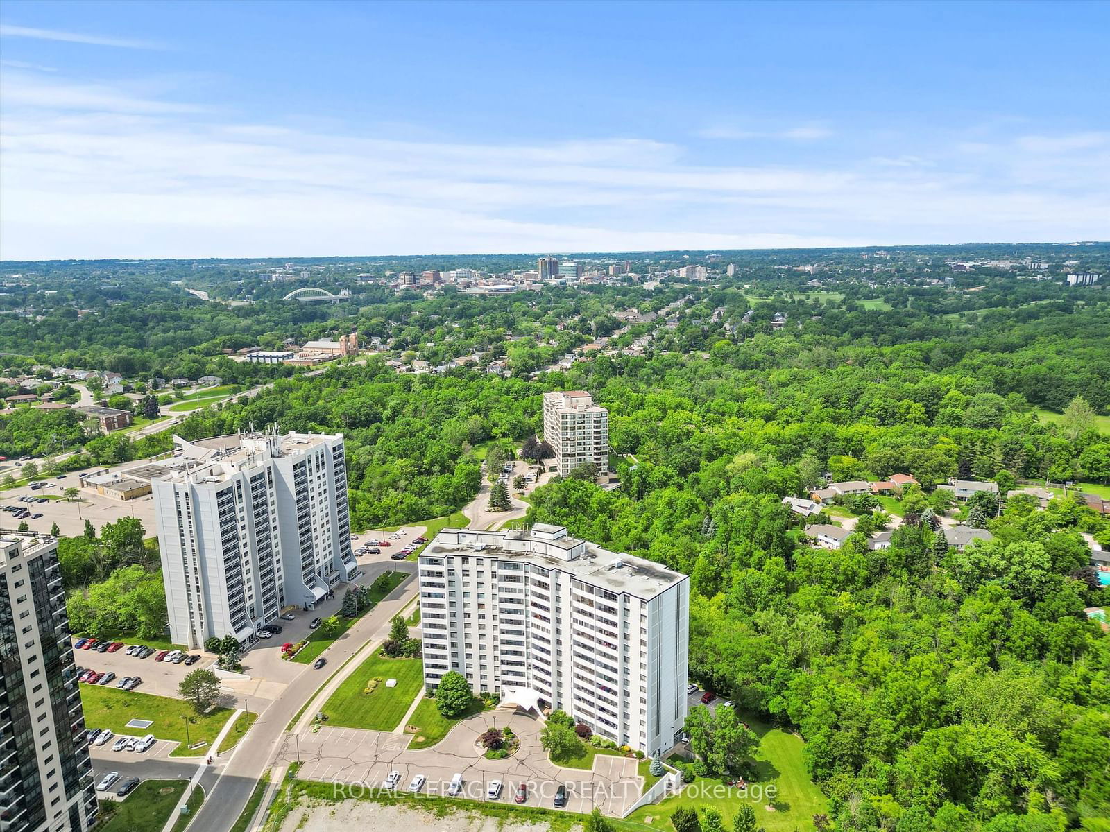 Canadian Tower, St. Catharines, Toronto