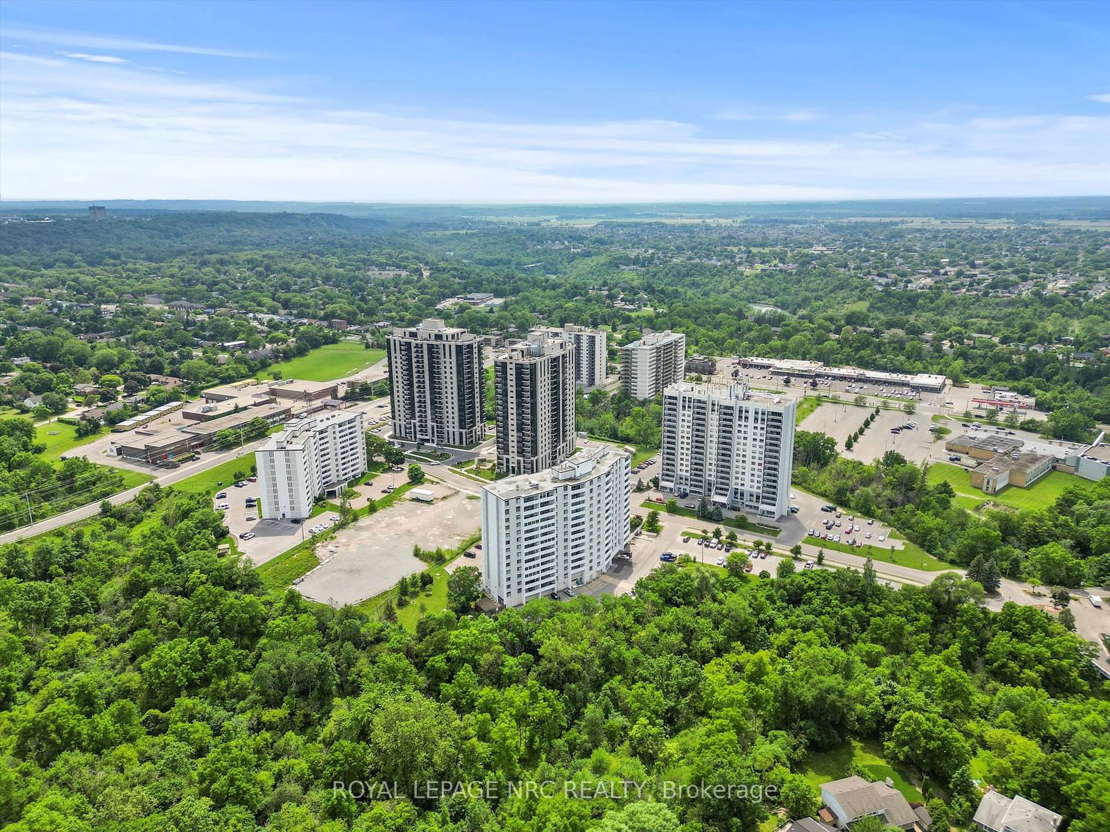 Canadian Tower, St. Catharines, Toronto