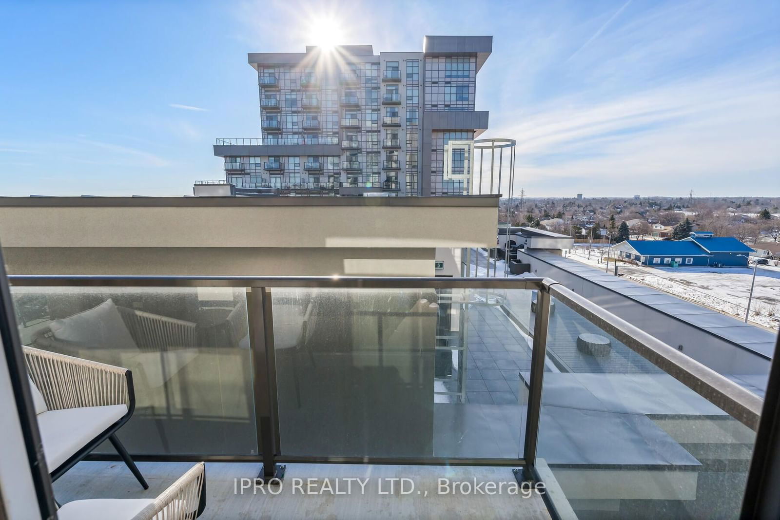 460 Dundas St E, unit 601 for sale