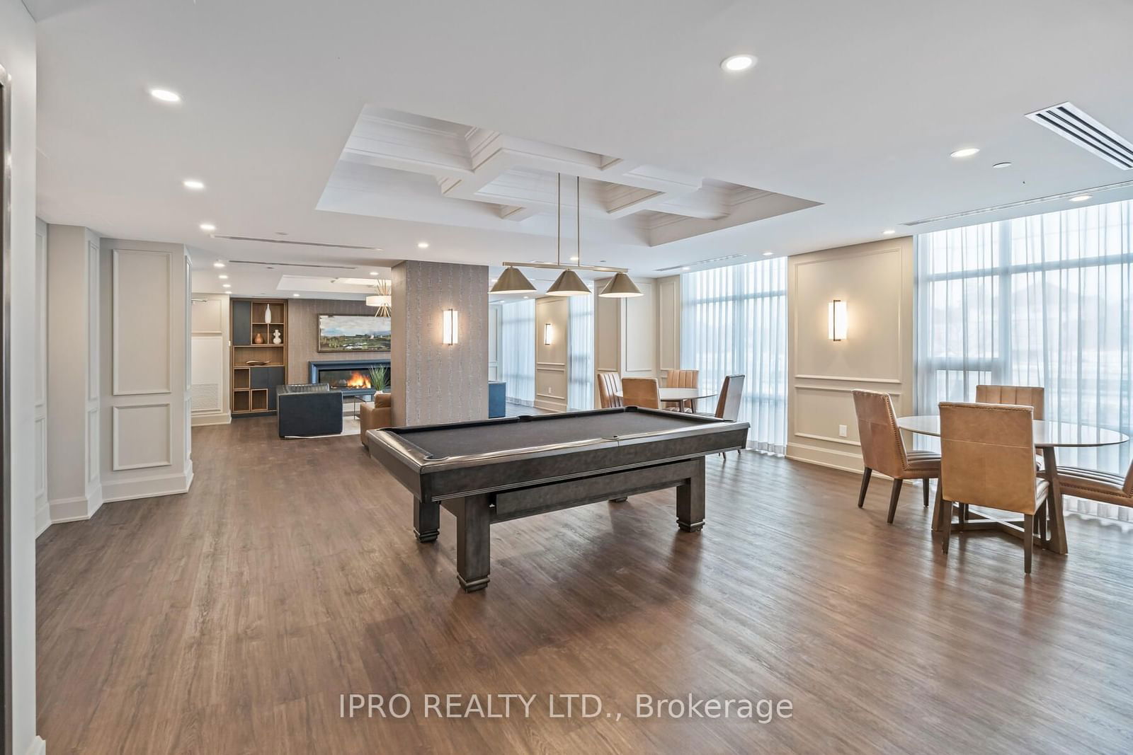 460 Dundas St E, unit 601 for sale