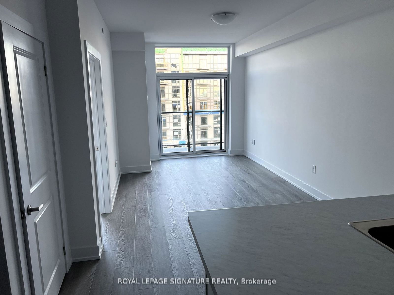 460 Dundas St, unit 1006 for rent