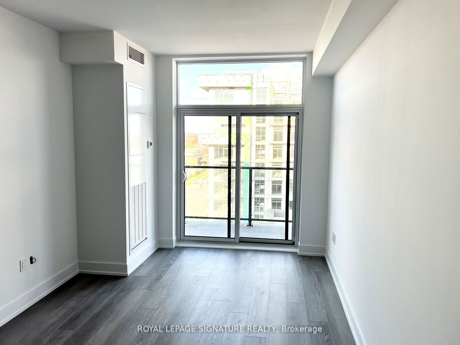 460 Dundas St, unit 1006 for rent