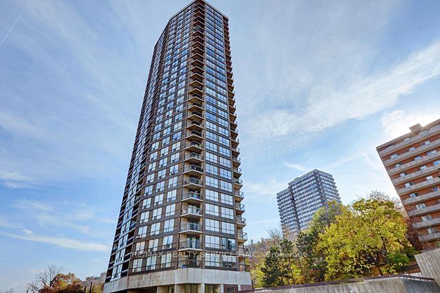 150 Charlton Ave E, unit 1507 for sale