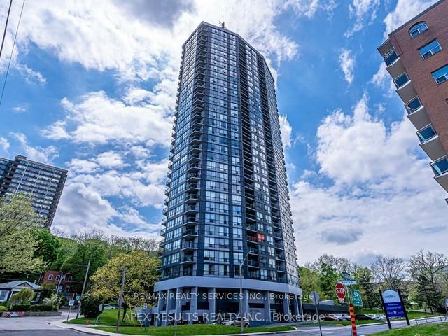 150 Charlton Ave E, unit 1507 for sale