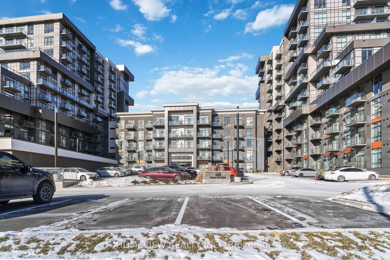 460 Dundas St E, unit 428 for sale