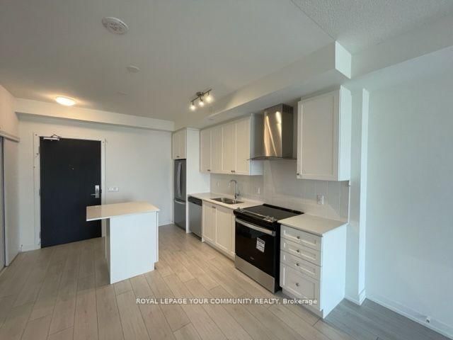 55 DUKE St W, unit 2206 for rent