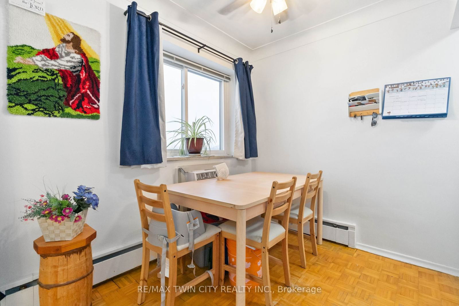 87 St. George St, unit 604 for sale