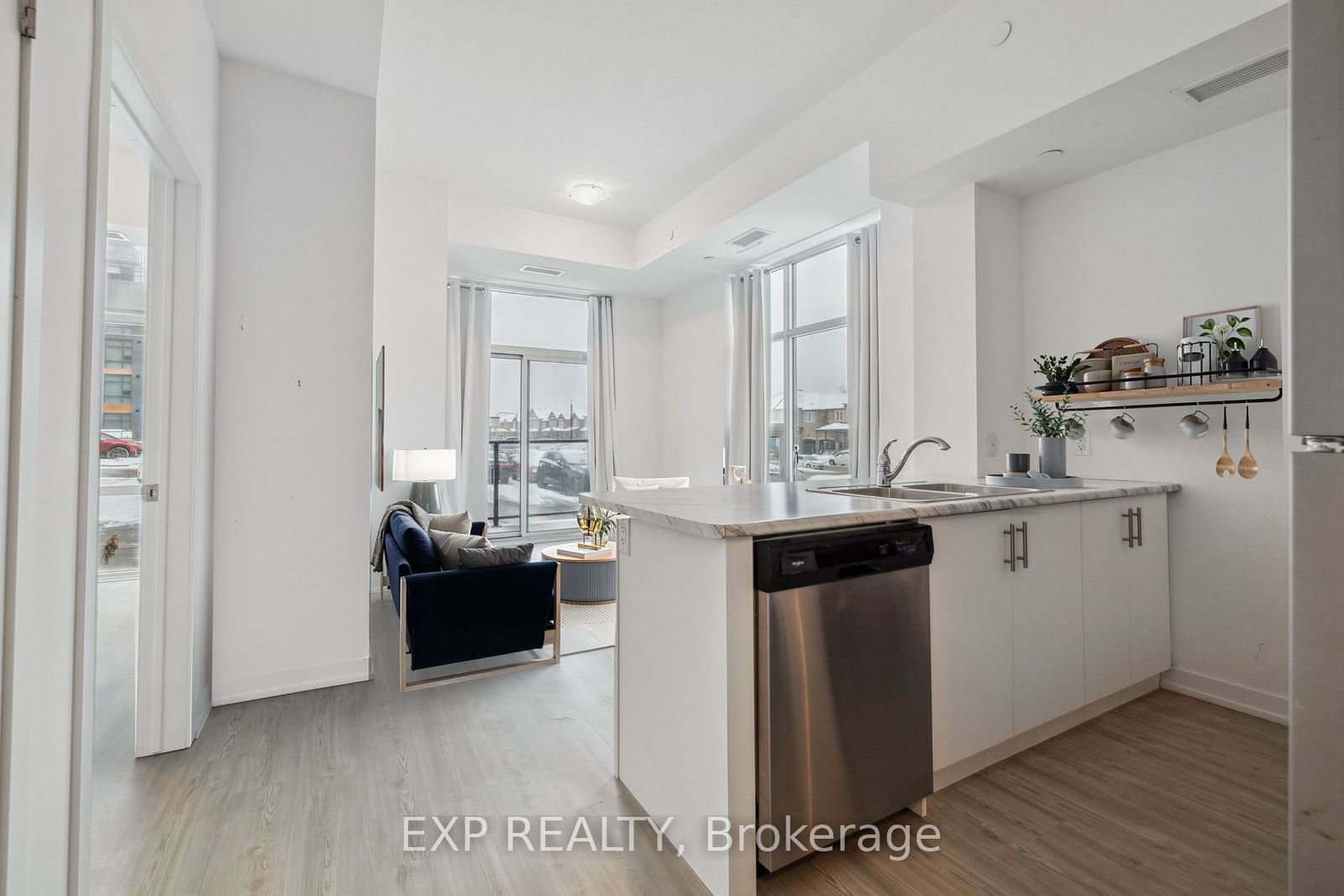 450 Dundas St E, unit 115 for sale