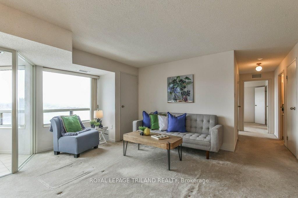 521 RIVERSIDE Dr, unit 506 for sale