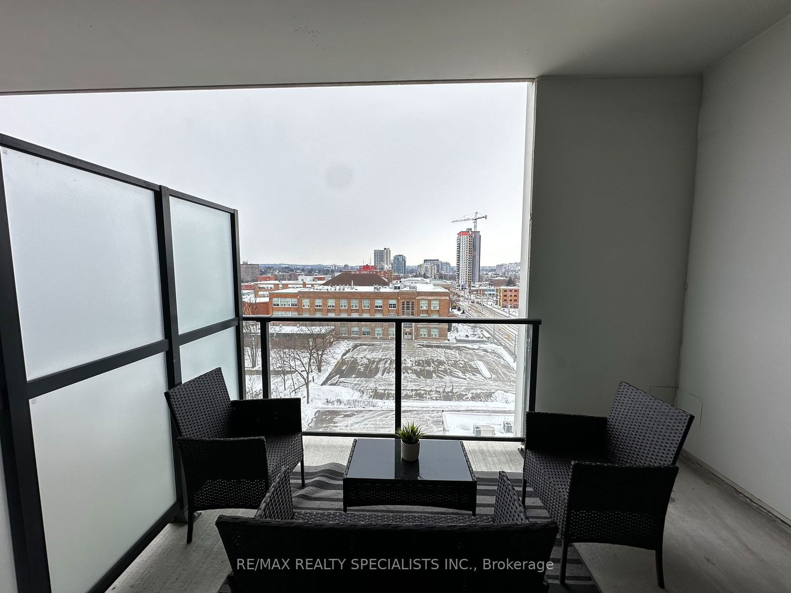 741 King St W, unit 805 for rent