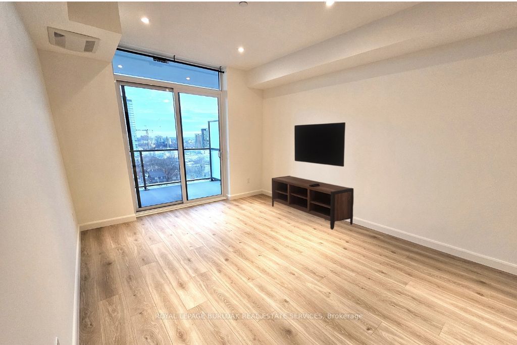 741 King St W, unit 1108 for rent