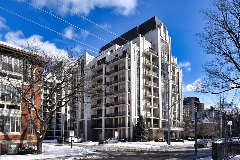 90 Charlton Ave W, unit 210 for sale