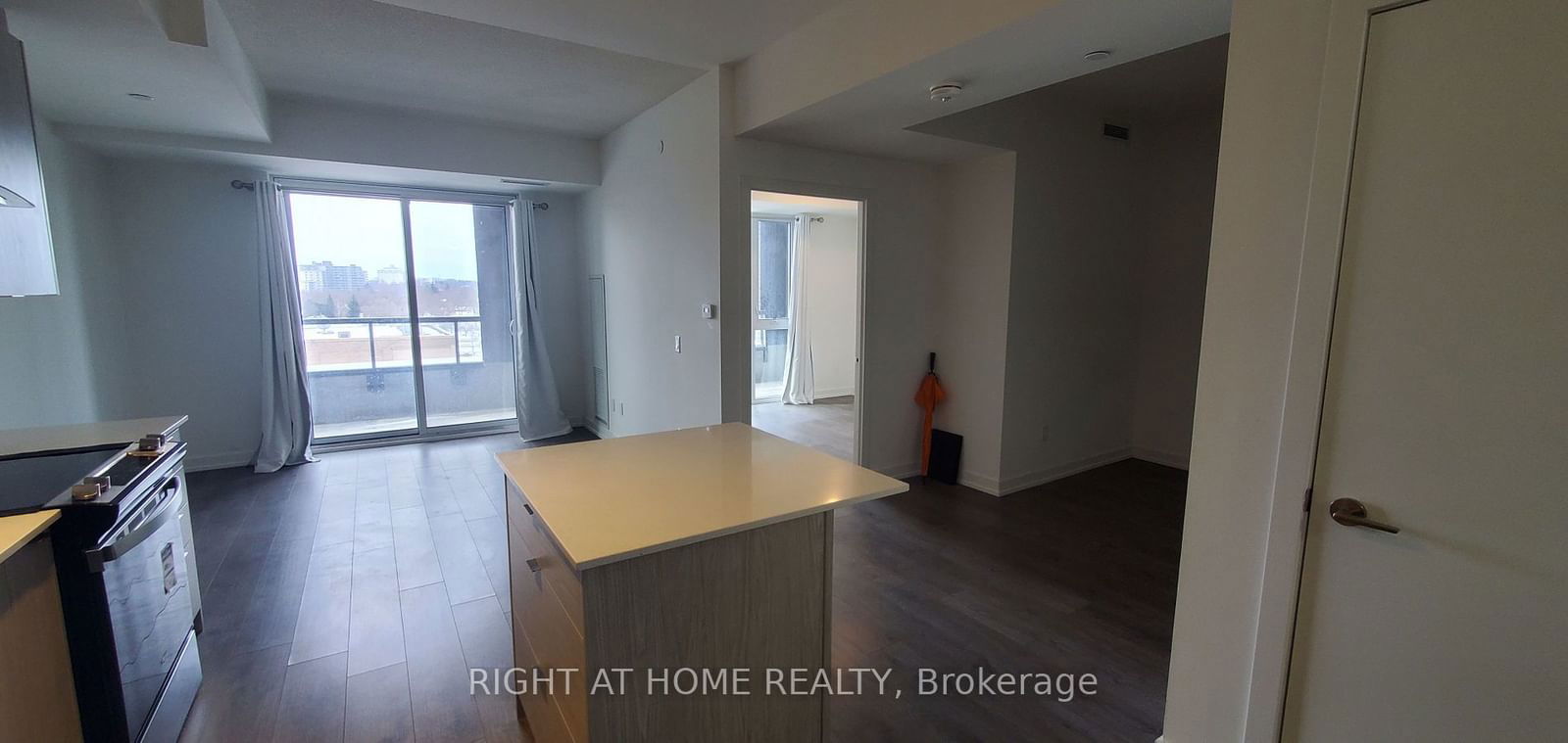 55 Duke St W, unit 327 for rent