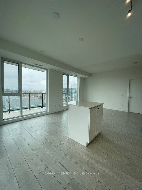 55 Duke St W, unit 1709 for sale