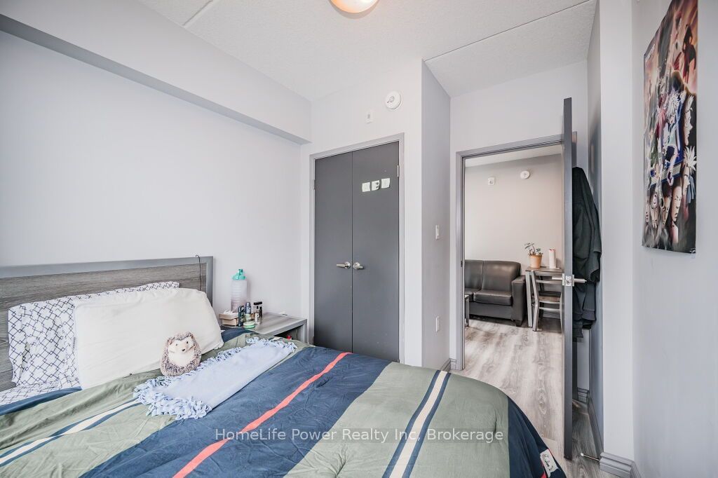 275 Larch St, unit #G304 for sale