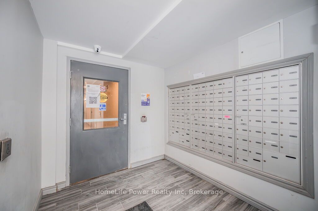 275 Larch St, unit #G304 for sale