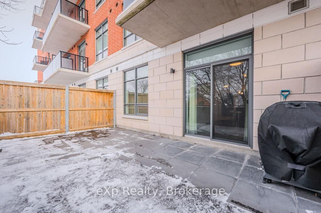 399 Queen St S, unit 107 for sale