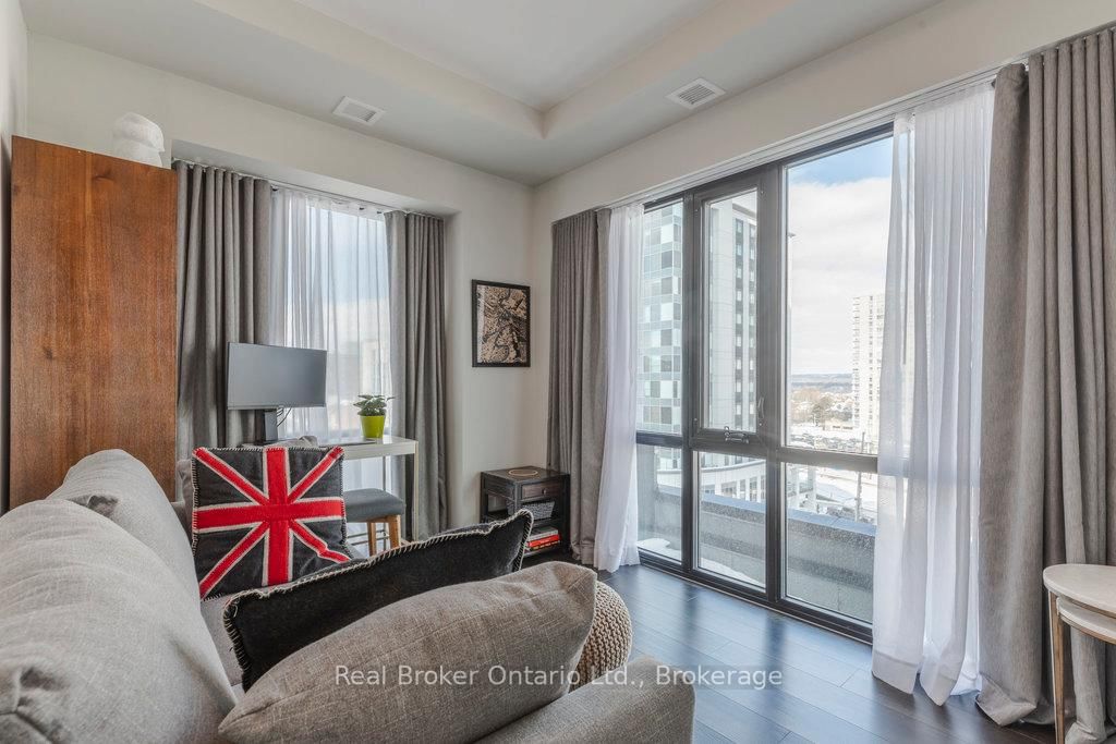 15 QUEEN St S, unit 507 for sale