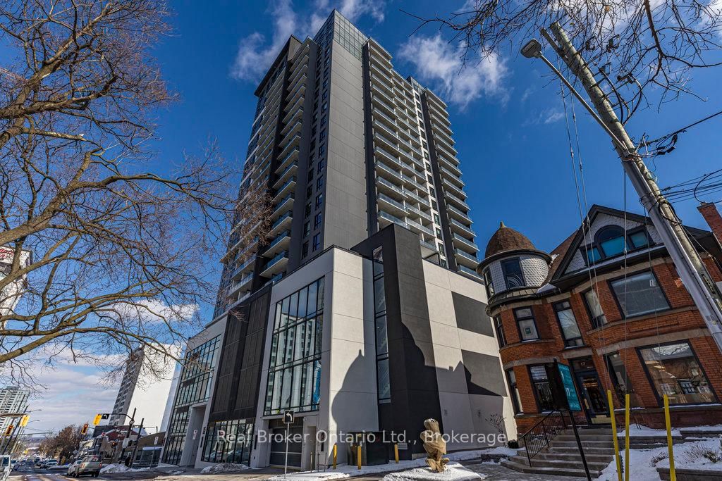 15 QUEEN St S, unit 507 for sale