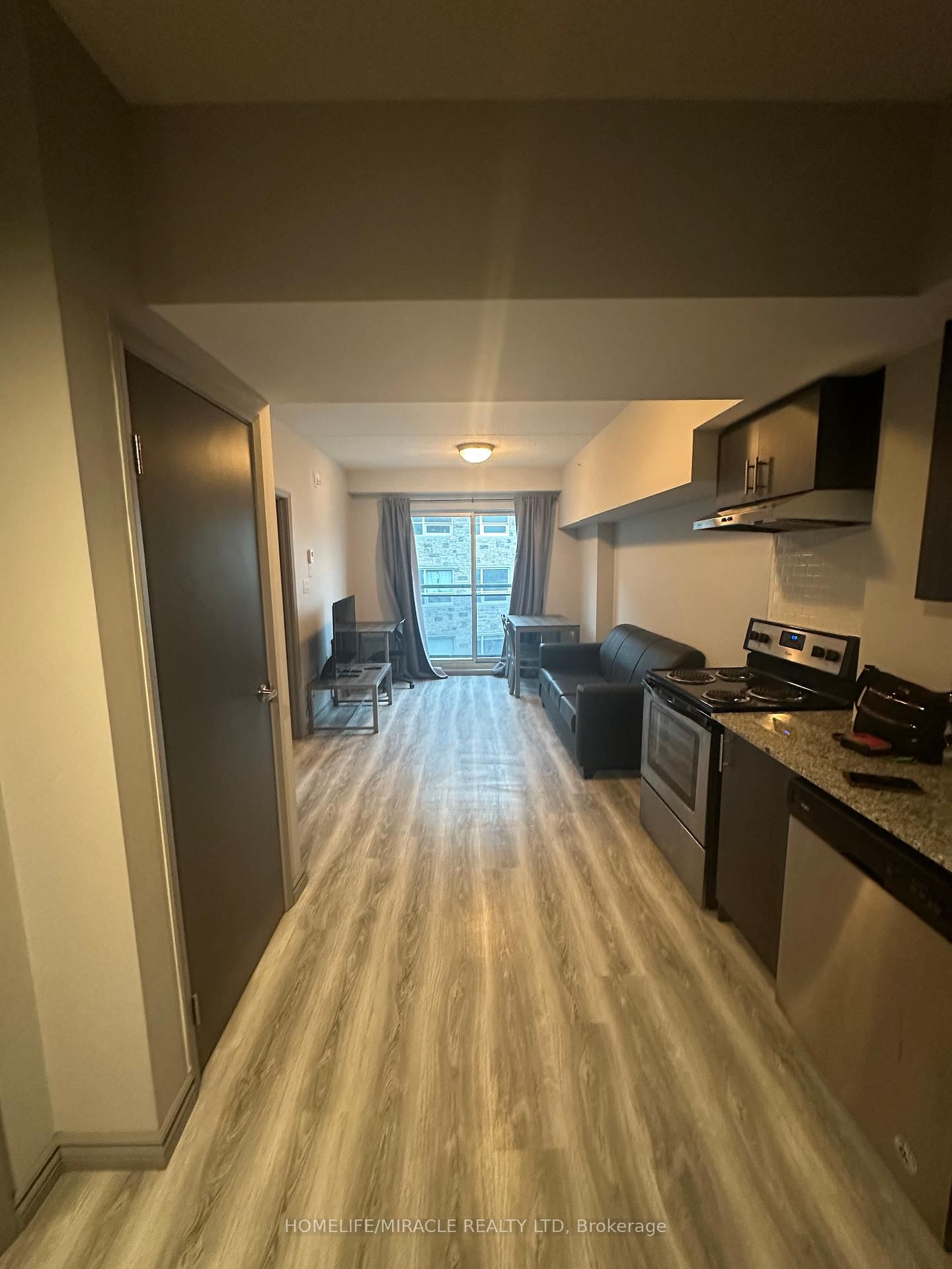 275 Larch St, unit 514 for rent