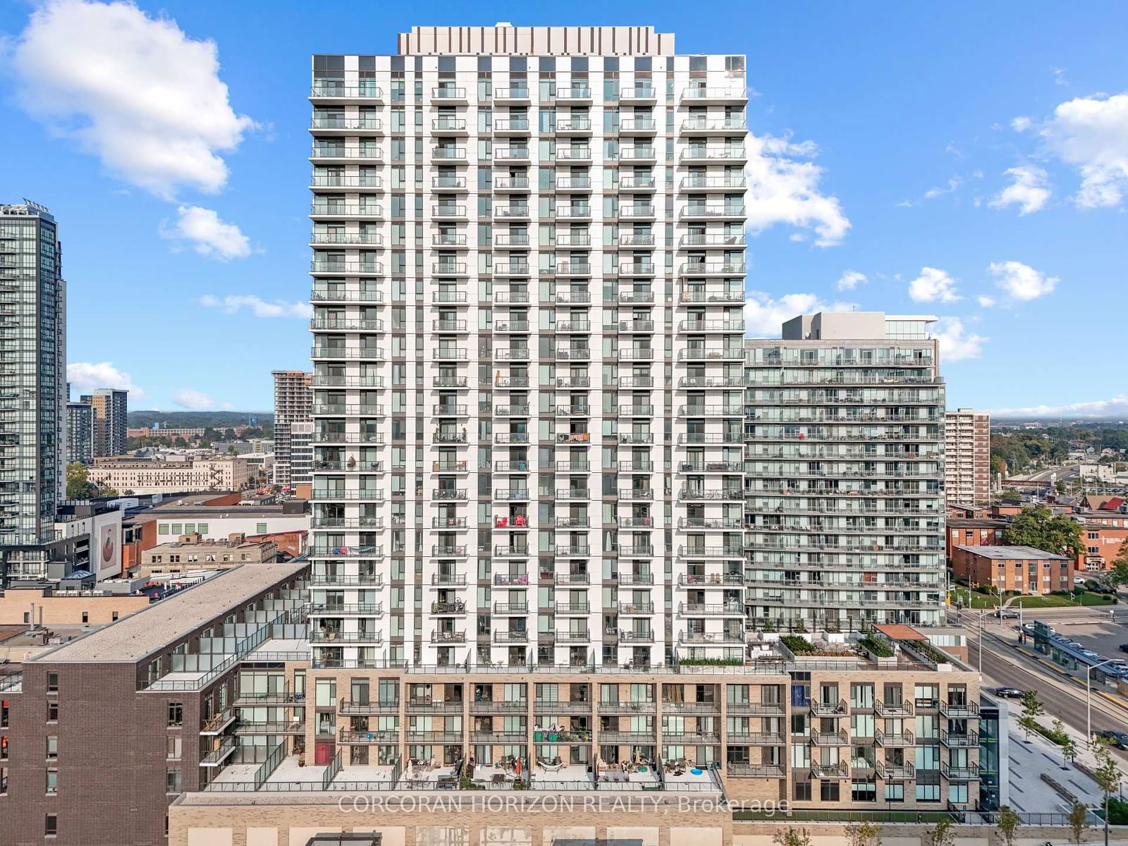 55 Duke St W, unit 423 for sale