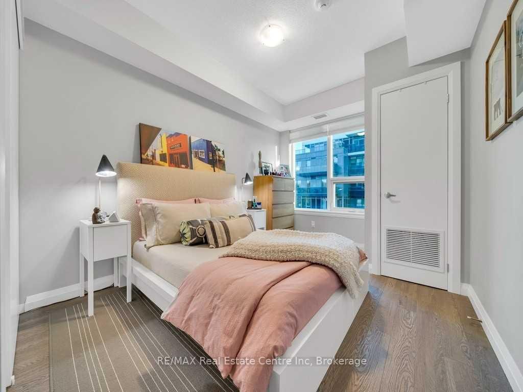 63 Arthur St S, unit 502 for rent