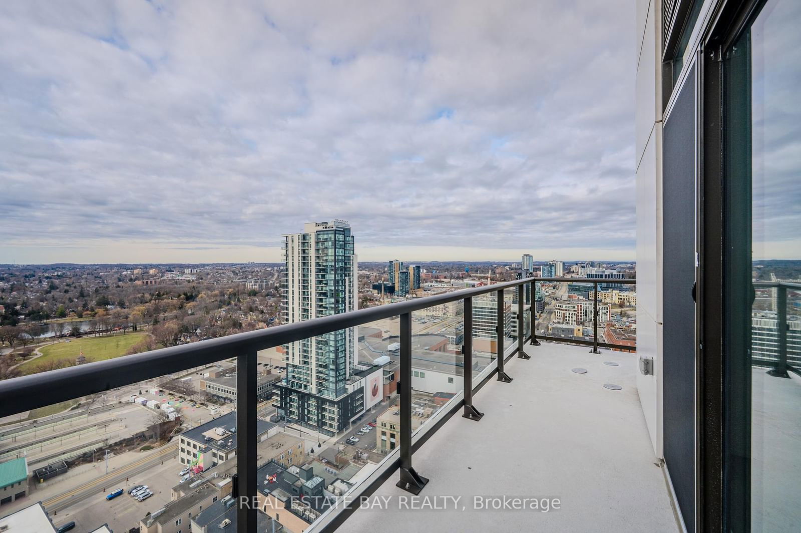 55 Duke St W, unit 2509 for sale