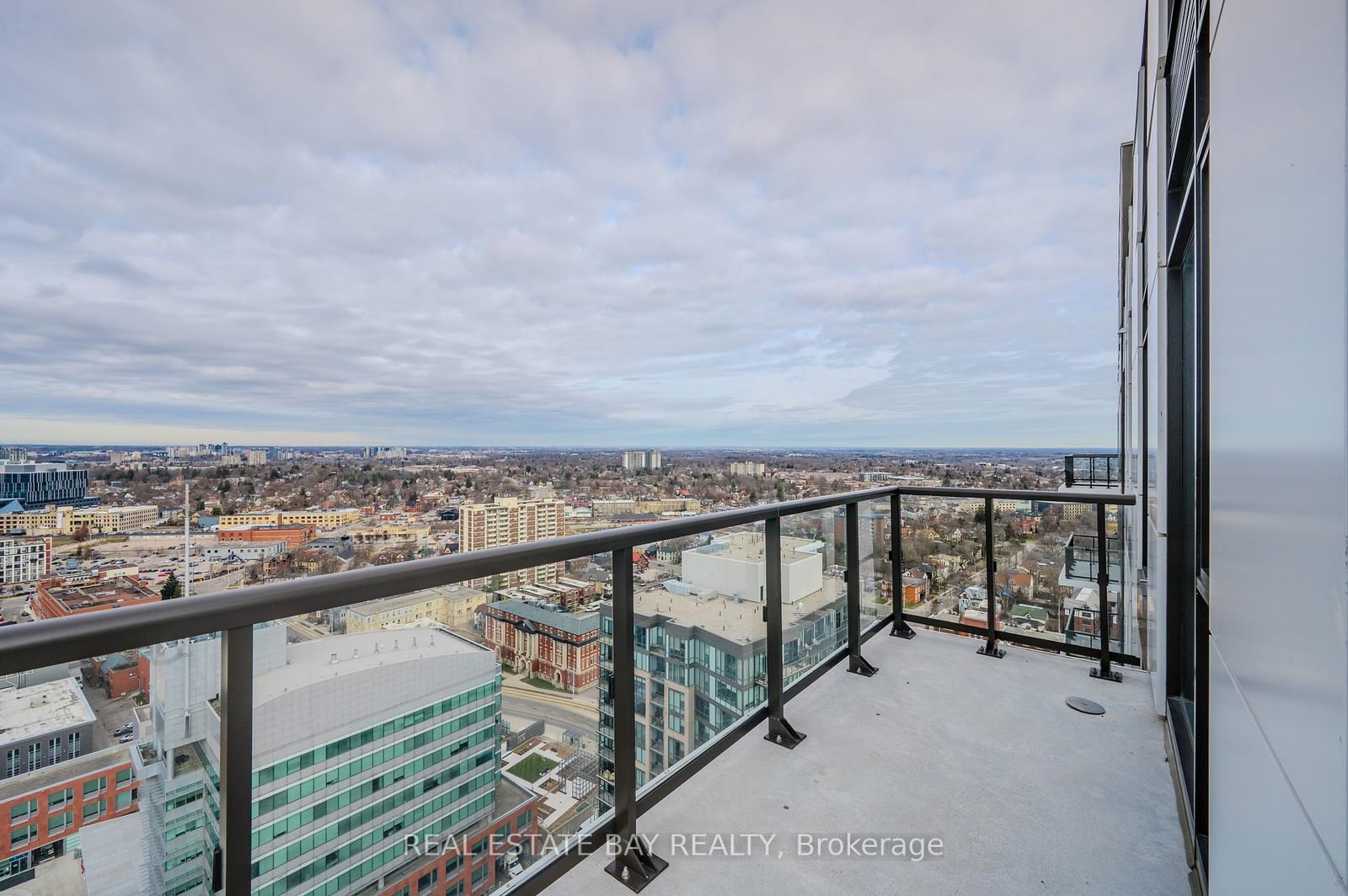 55 Duke St W, unit 2509 for sale