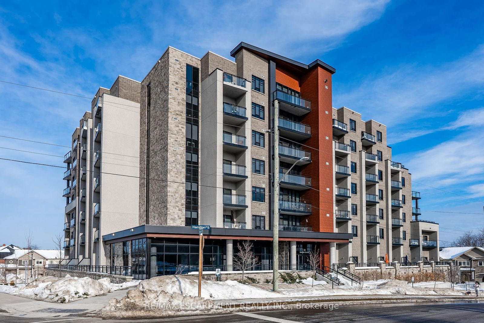 30 Hamilton St S, unit 703 for sale