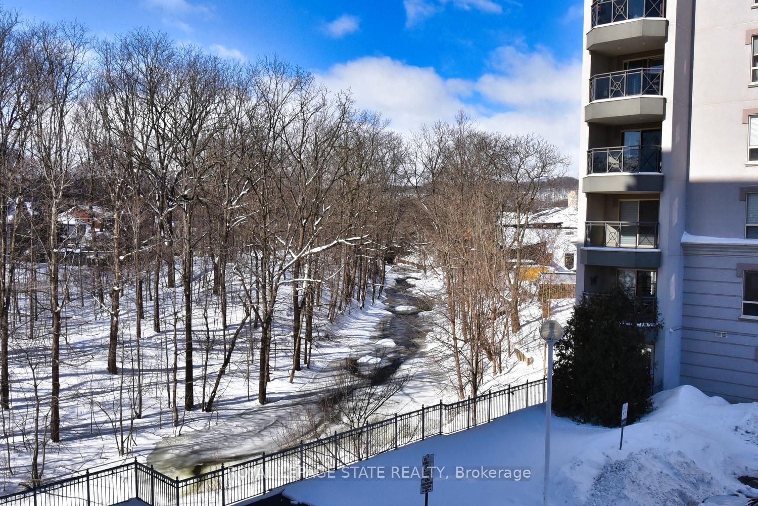 Spencer Creek Village Condos, Hamilton, Toronto