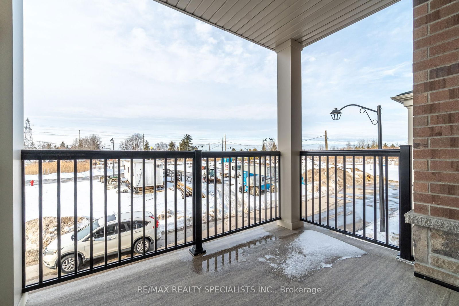 677 Park Rd N, unit 126 for sale