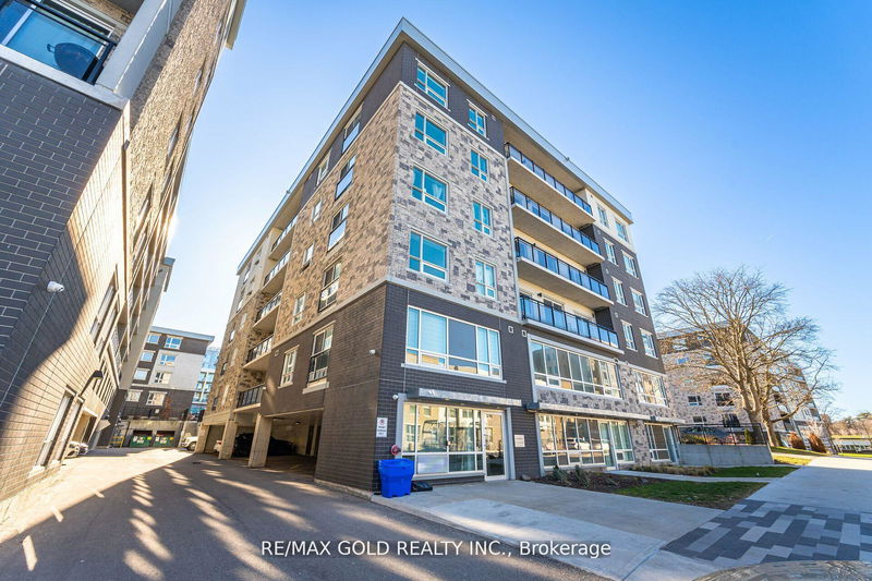 275 Larch St, unit H101 for sale